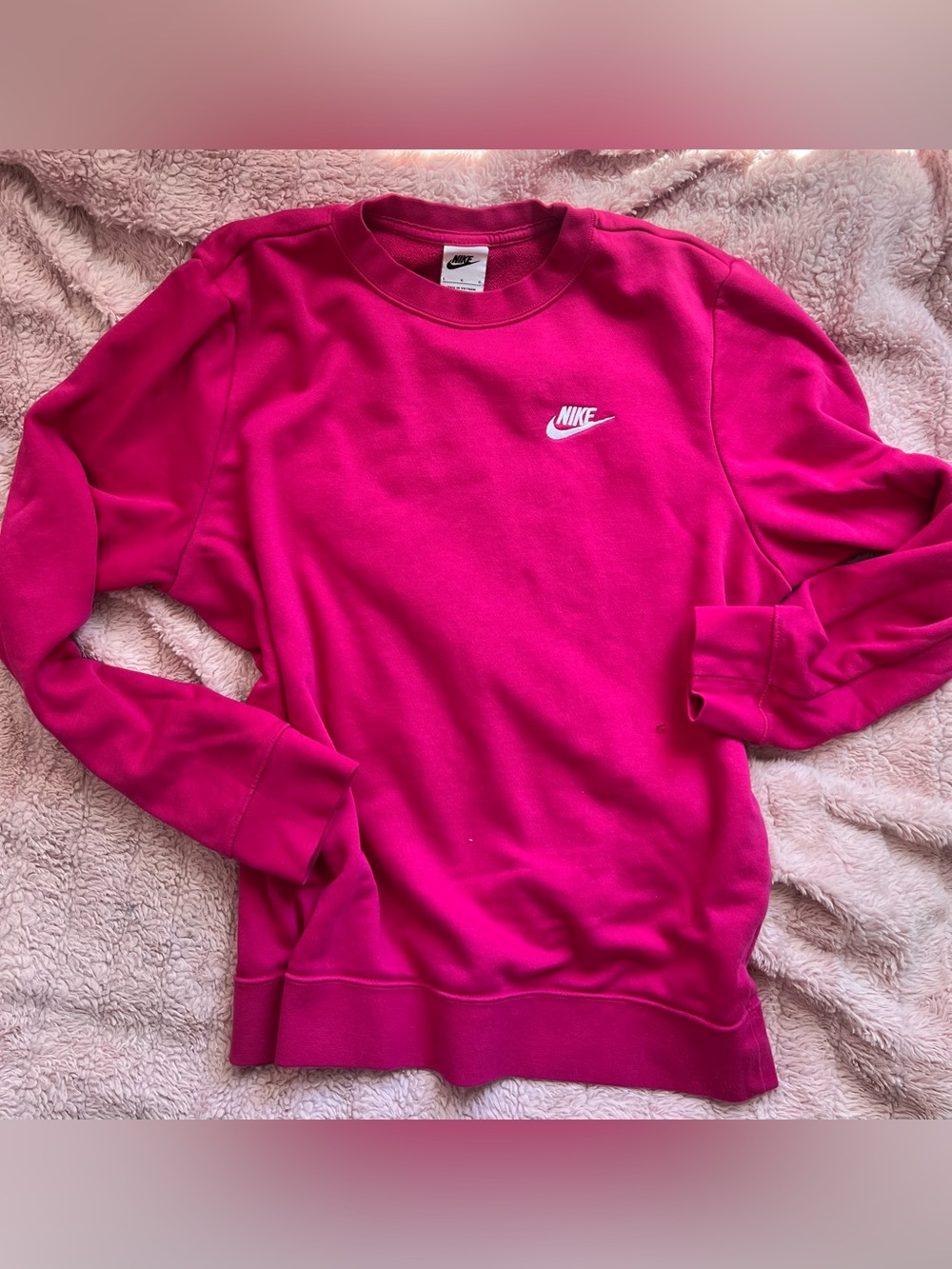 Nike Hot Pink Crewneck Sweatshirt Embroidered Logo | Size Large | GUC - Picture 11 of 11